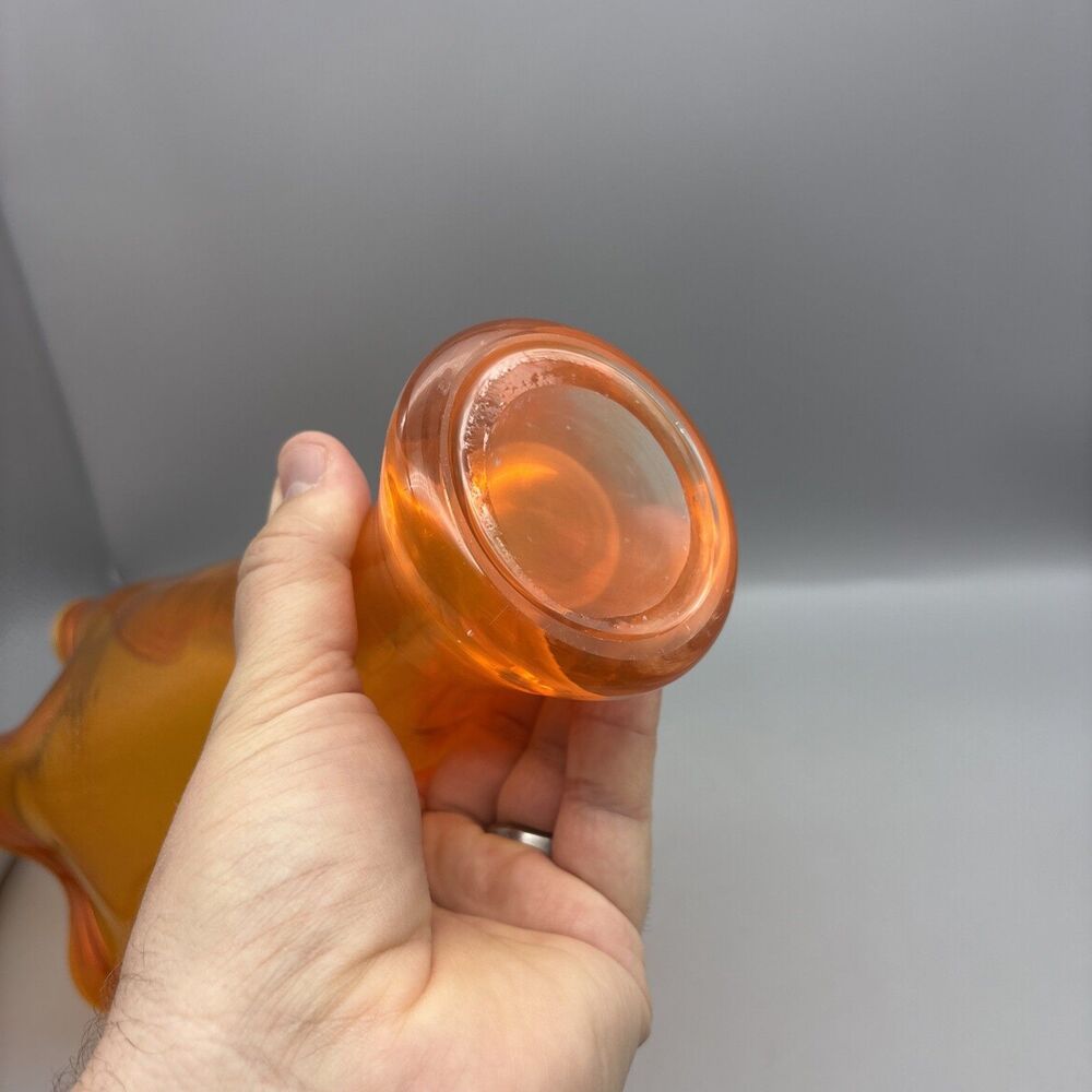 Vintage Handblown Art Glass Orange Ruffled Handkerchief Vase 9-3/8” Tall - Picture 6 of 10